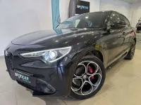 Usado Alfa Romeo Stelvio 209 CV (153 kW) 2021 Negro SUV