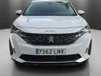 Usado Peugeot 3008 Active 130 CV (95 kW) 2021 Blanco SUV