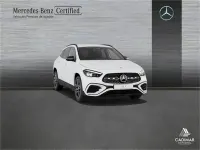 Usado Mercedes GLA200 150 CV (110 kW) 2025 Blanco SUV