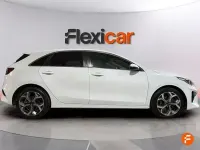 Usado Kia Ceed 100 CV (73 kW) 2021 Blanco Utilitario