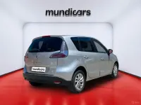 Usado Renault Scénic LIMITED 2015 Plateado Monovolumen