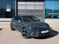 Usado Cupra Leon 150 CV (110 kW) 2025 Azul Berlina
