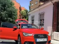 Usado Audi A1 Ambition 122 CV (89 kW) 2010 Rojo Utilitario