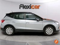 Usado Seat Arona Style 110 CV (80 kW) 2022 Gris SUV