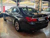 Usado BMW 730 Comfort Edition 245 CV (180 kW) 2010 Gris / plata Berlina