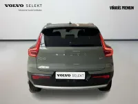 Usado Volvo XC40 Core 163 CV (119 kW) 2025 Verde SUV