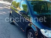Usado VW Touran Advance 140 CV (102 kW) 2010 Negro Monovolumen