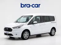 Usado Ford Tourneo Trend 120 CV (88 kW) 2021 Blanco Monovolumen