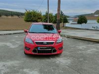 Usado Ford Focus Trend 115 CV (84 kW) 2008 Rojo Berlina