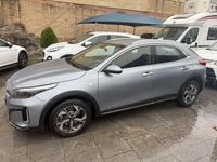 Usado Kia XCeed 136 CV (100 kW) 2023 Gris SUV