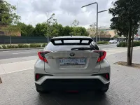 Käytetty Toyota C-HR Plus 122 HP (89 kW) 2017 Valkoinen Katumaasturi