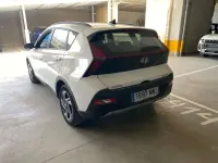 Usado Hyundai Bayon 80 CV (58 kW) 2024 Blanco SUV