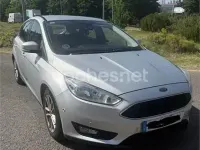 Usado Ford Focus Trend 120 CV (88 kW) 2016 Gris / plata Berlina