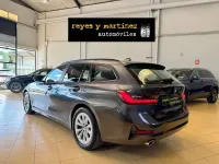 Usado BMW 318 150 CV (110 kW) 2021 Gris Familiar