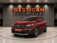 Usado Dacia Sandero Comfort 91 CV (66 kW) 2023 Rojo Utilitario