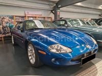Usado Jaguar XKR 370 CV (272 kW) 1998 Azul Coupe