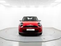 Usado Mini Cooper Essential 114 kW (156 CV) 2025 Rojo Utilitario