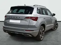 Usado Skoda Karoq SportLine 150 CV (110 kW) 2026 Plateado SUV