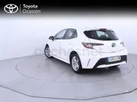 Usado Toyota Corolla Active 122 CV (89 kW) 2022 Blanco Berlina