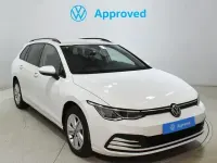 Usado VW Golf VIII Life 110 CV (80 kW) 2022 Blanco Familiar