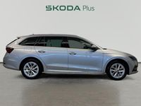 Usado Skoda Octavia Style 150 CV (110 kW) 2020 Gris plata Familiar