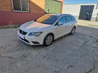 Usado Seat Leon Xperience 110 CV (80 kW) 2016 Blanco Familiar