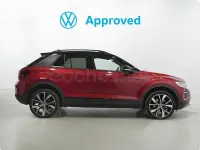 Usado VW T-Roc 150 CV (110 kW) 2025 Rojo SUV