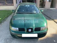 Usado Seat Toledo Stella 110 CV (80 kW) 2000 Verde Berlina
