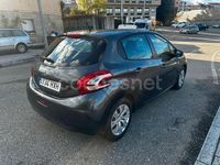 Usado Peugeot 208 Access 68 CV (50 kW) 2014 Negro Utilitario