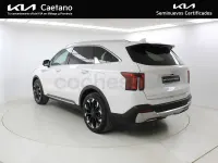 Usado Kia Sorento 194 CV (142 kW) 2024 Blanco SUV