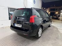 Usado Peugeot 5008 Allure 112 CV (82 kW) 2012 Negro Monovolumen