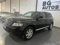 Usado VW Touareg 225 CV (165 kW) 2006 Negro SUV