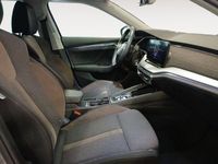 Usado Skoda Octavia Scout 4x4 150 CV (110 kW) 2022 Gris Familiar