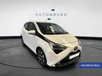Usado Toyota Aygo X-play 71 CV (52 kW) 2019 Blanco Utilitario