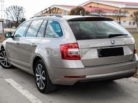 Usado Skoda Octavia Ambition 115 CV (84 kW) 2019 Beige Familiar