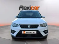 Usado Seat Arona Ecomotive 95 CV (69 kW) 2018 Gris SUV