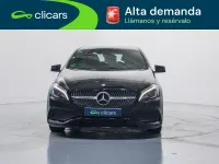 Usado Mercedes A180 109 CV (80 kW) 2017 Negro Utilitario