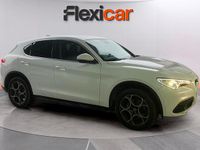 Usado Alfa Romeo Stelvio Executive 280 CV (205 kW) 2017 Blanco SUV