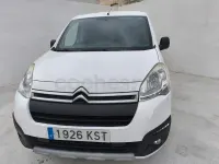 Usado Citroën Berlingo Feel 100 CV (73 kW) 2019 Blanco Monovolumen
