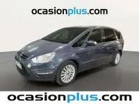 Begagnad Ford S-MAX Limited 140 HK (102 kW) 2015 Grå Minibuss