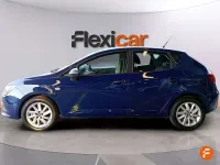 Usado Seat Ibiza Reference 90 CV (66 kW) 2017 Azul Utilitario