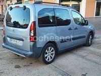 Usado Peugeot Partner Tepee Outdoor 100 CV (73 kW) 2016 Gris / plata Monovolumen
