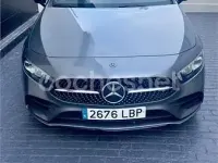 Usado Mercedes A200 163 CV (119 kW) 2019 Gris / plata Berlina