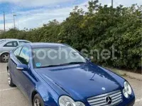 Usado Mercedes C180 Sport Edition 143 CV (105 kW) 2007 Azul Berlina