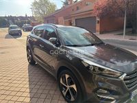 Usado Hyundai Tucson Style 176 CV (129 kW) 2015 Gris / plata SUV