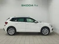 Usado Skoda Kamiq Selection 116 CV (85 kW) 2025 Blanco SUV
