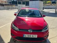Usado VW Golf VII Advance 110 CV (80 kW) 2017 Rojo Familiar
