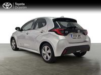 Usado Toyota Yaris Active 116 CV (85 kW) 2024 Gris Utilitario