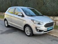 Usado Ford Ka Plus Ultimate 85 CV (62 kW) 2019 Gris / plata Utilitario