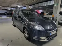 Usado Renault Scénic III 95 CV (69 kW) 2012 Negro Monovolumen